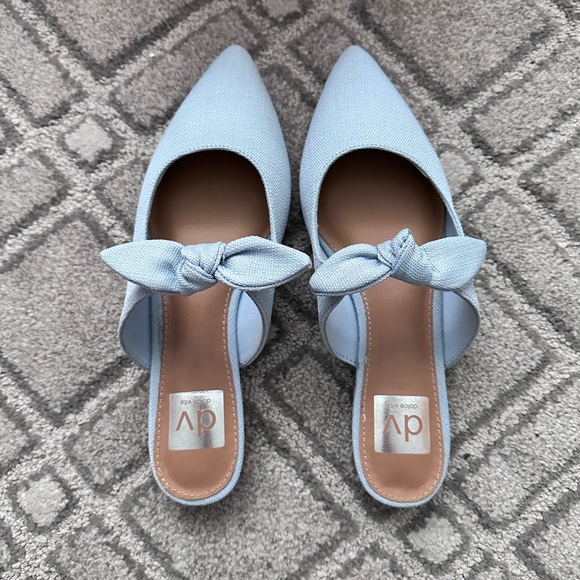 DV by Dolce Vita Sky Blue Knotted Mules - Picture 2 of 5